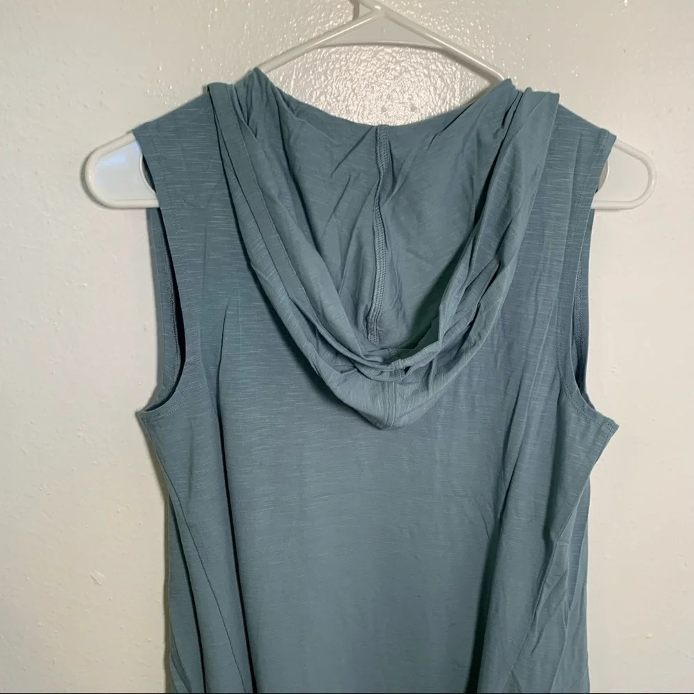 LOGO by Lori Goldstein Women's Size XS Open Front Knit Vest with Hood Light Blue